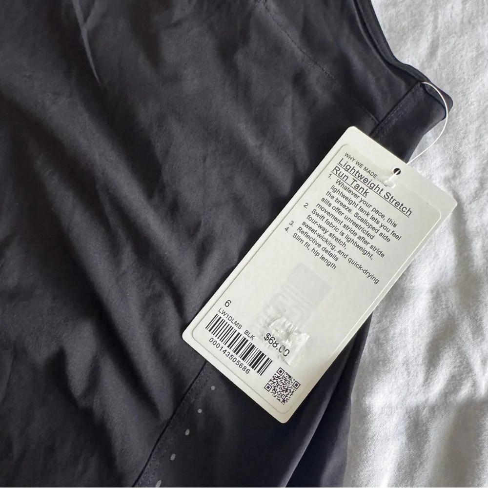 101 Lululemon Lightweight Stretch Run Tank - Black